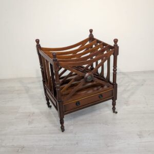 Elegancki stojak mobilny na czasopisma, vinyle w stylu regencji w mahoniu