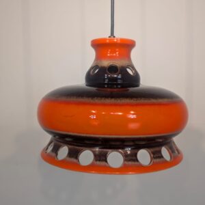 Zwis, ufo w stylu retro mid century z lat 70-tych