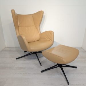 Bolia Solo leather armchair with footrest
