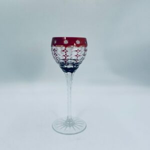 Stevens & Williams Remer crystal wine glass