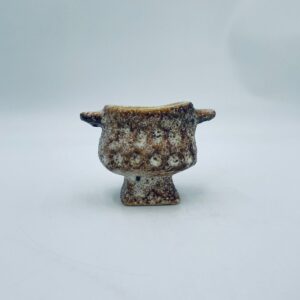 Zabytkowy wazonik ceramiczny Mariusa Van Woerdena