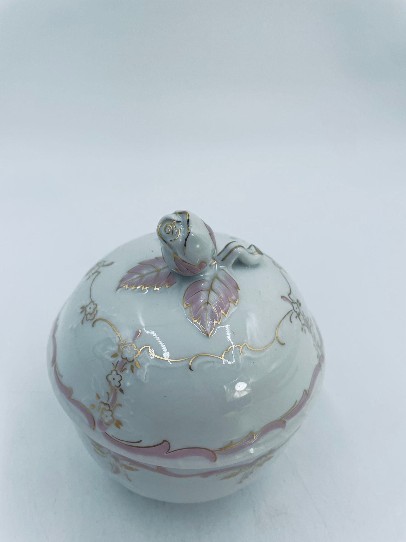 Cukiernica porcelanowa AK Kaiser Dubarry Louvre - Image 5