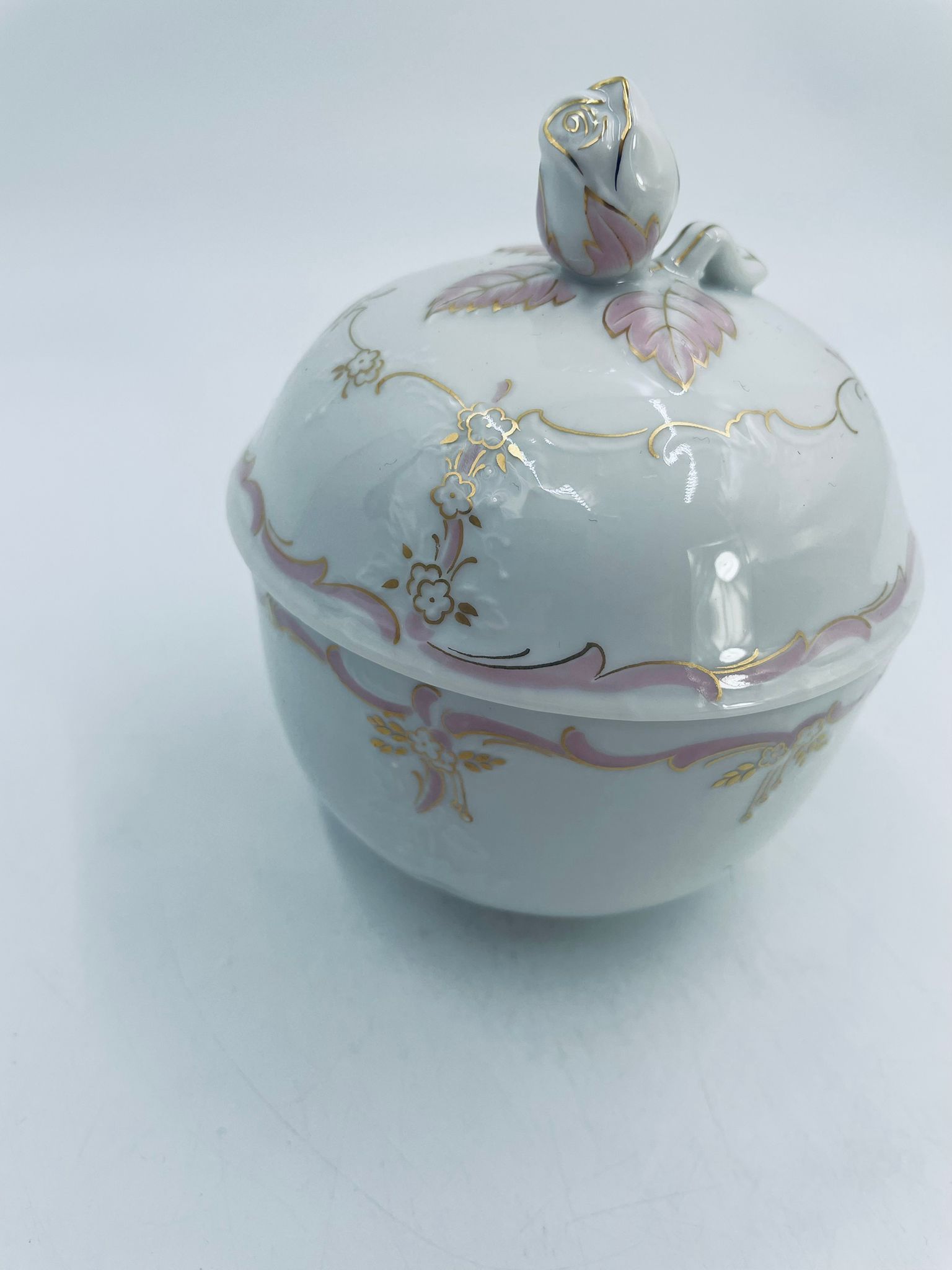 Cukiernica porcelanowa AK Kaiser Dubarry Louvre - Image 6