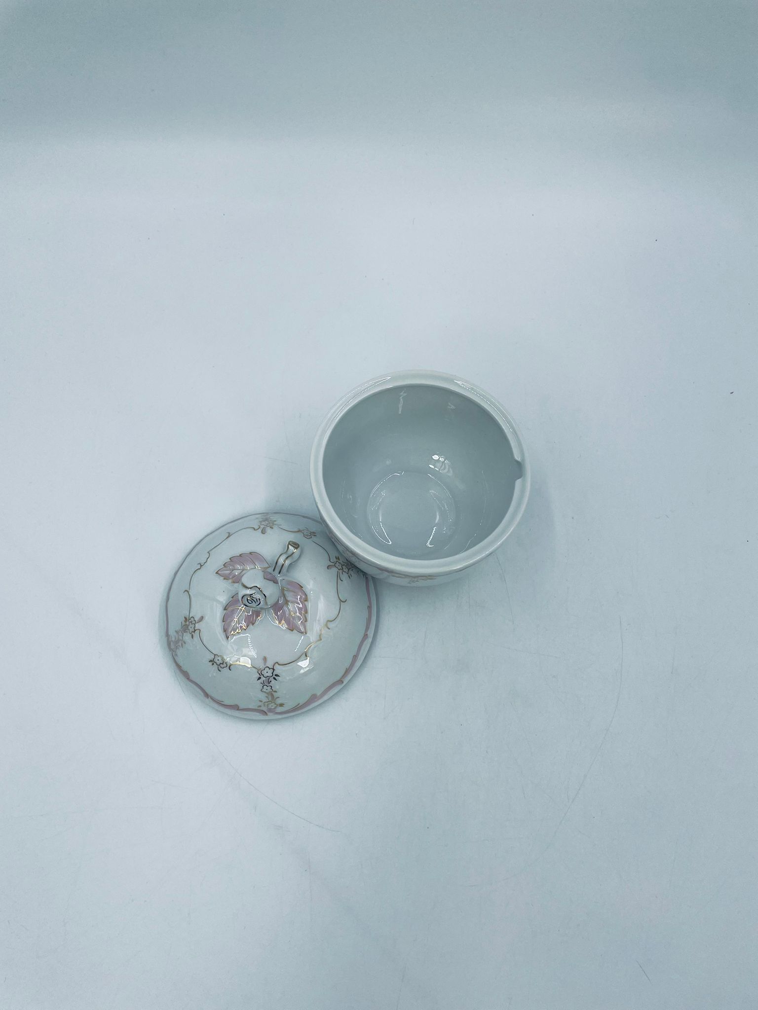 Cukiernica porcelanowa AK Kaiser Dubarry Louvre - Image 10