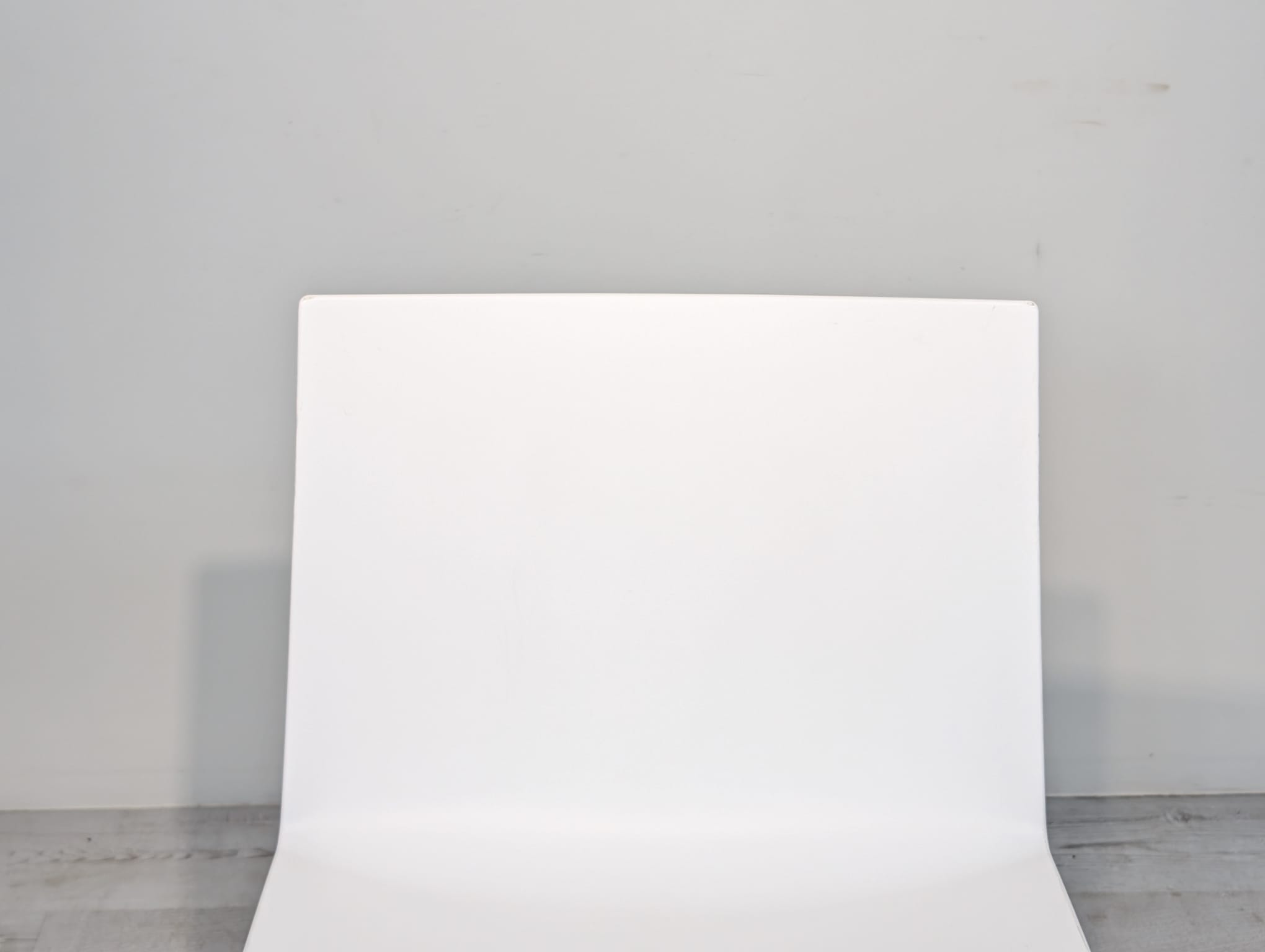 Designerskie krzesła obrotowe białe włoskie Arper z serii Catifa - Image 6
