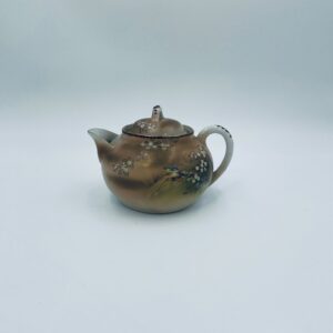 Zabytkowy dzbanuszek porcelanowy Japonia