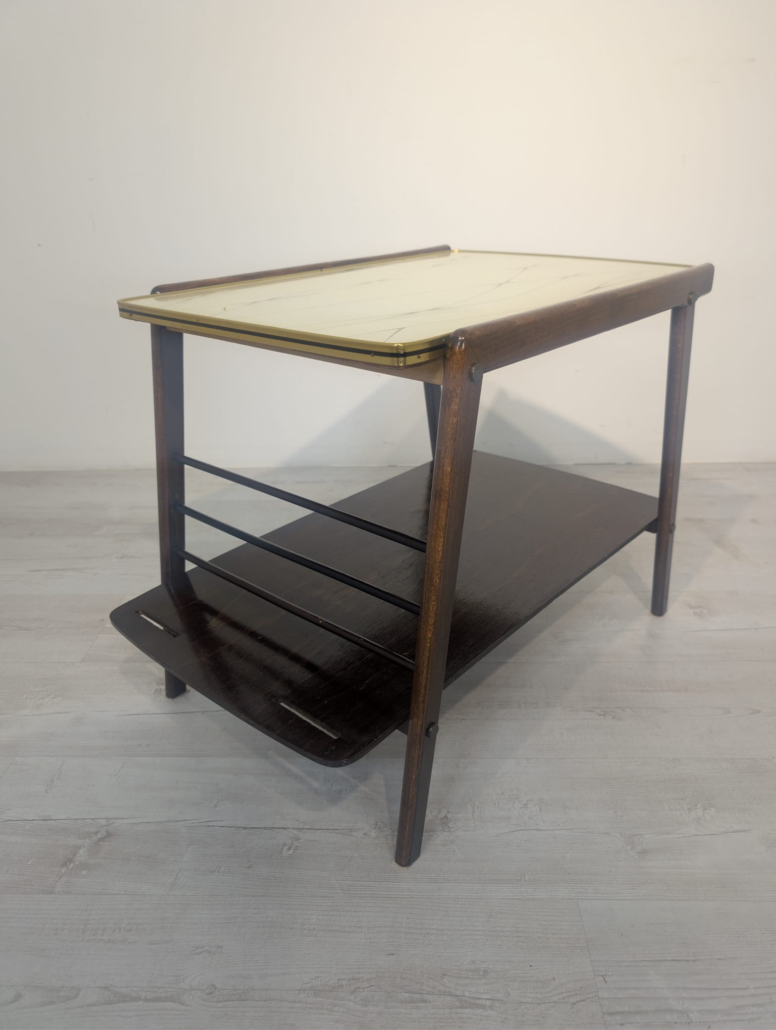Unikatowy mobilny barek Rockabilly z lat 60-tych - obrazek 5
