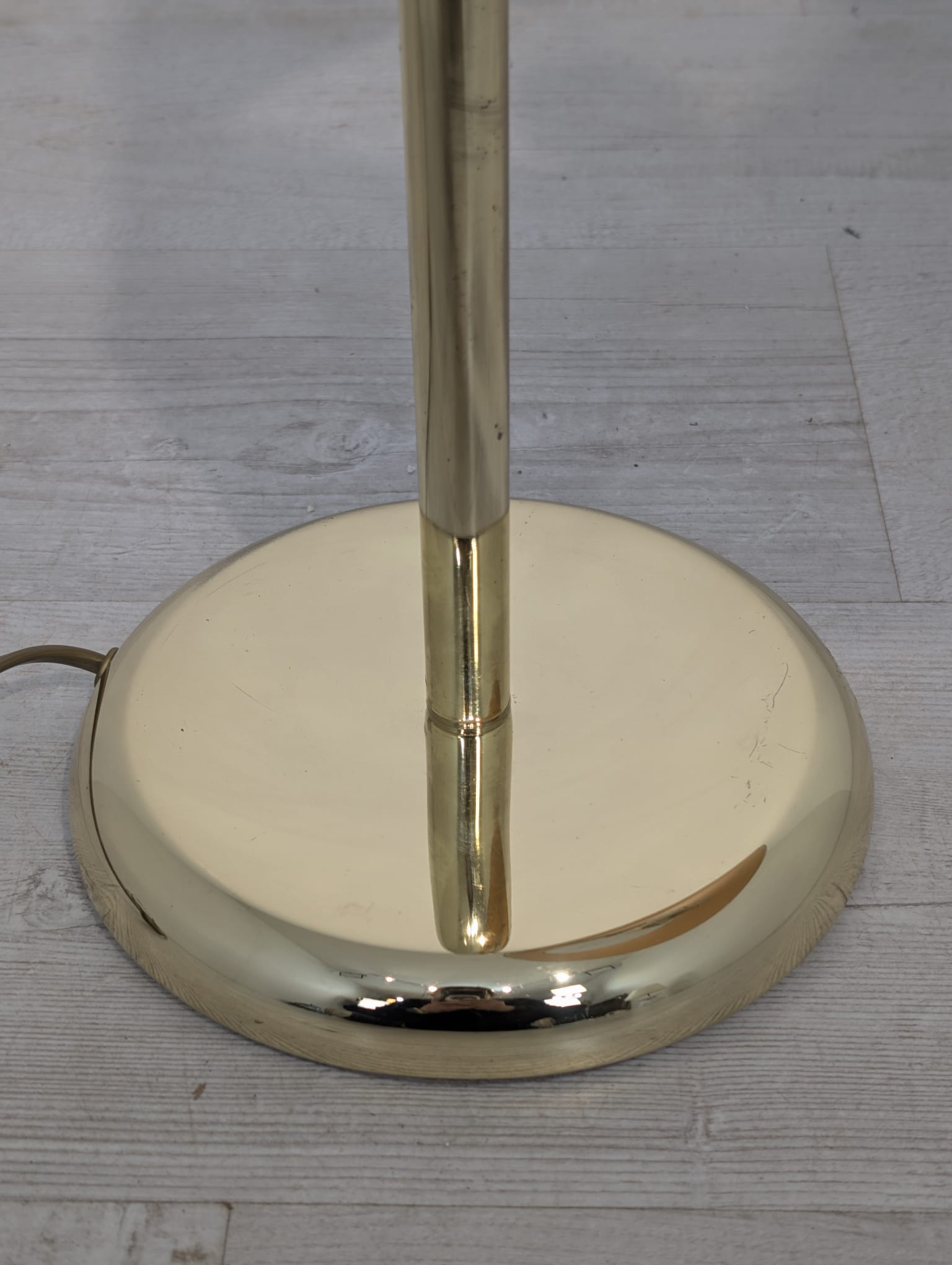 Lampa stołowa mosiądzowana w stylu Hollywood Regency - obrazek 9