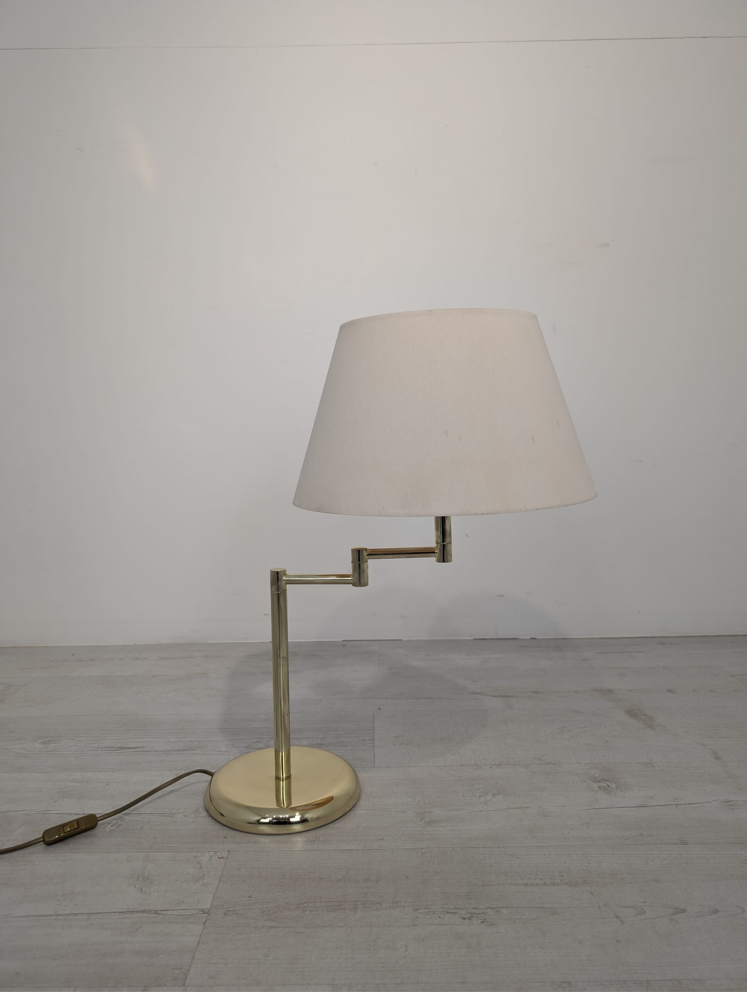 Lampa stołowa mosiądzowana w stylu Hollywood Regency - obrazek 6