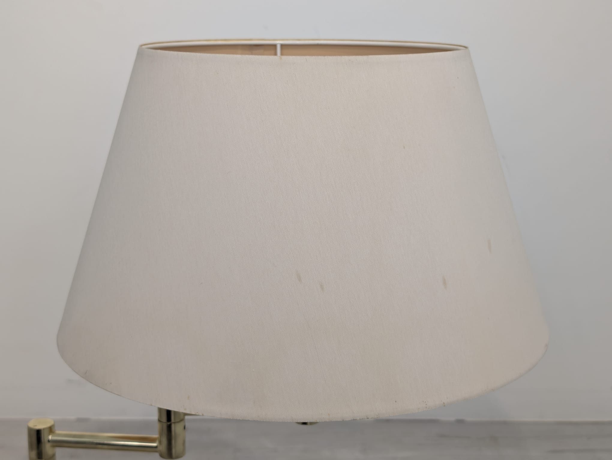 Lampa stołowa mosiądzowana w stylu Hollywood Regency - obrazek 10