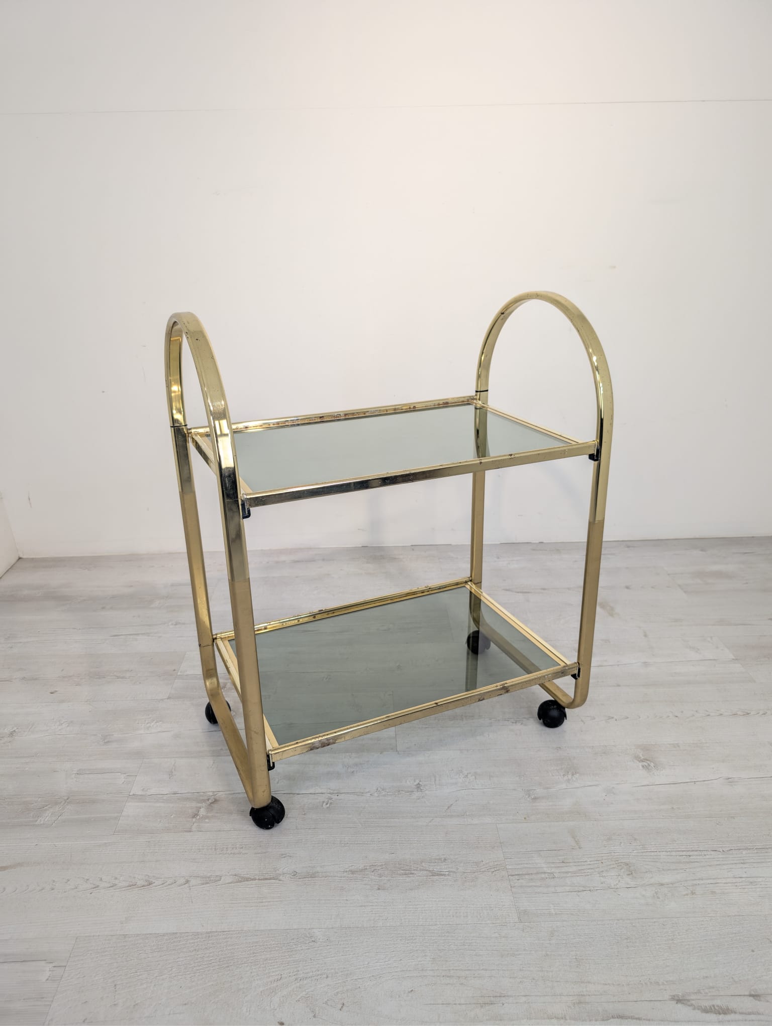 Mobilny barek włoski mosiądzowany w stylu Hollywood Regency z lat 70-tych - obrazek 4