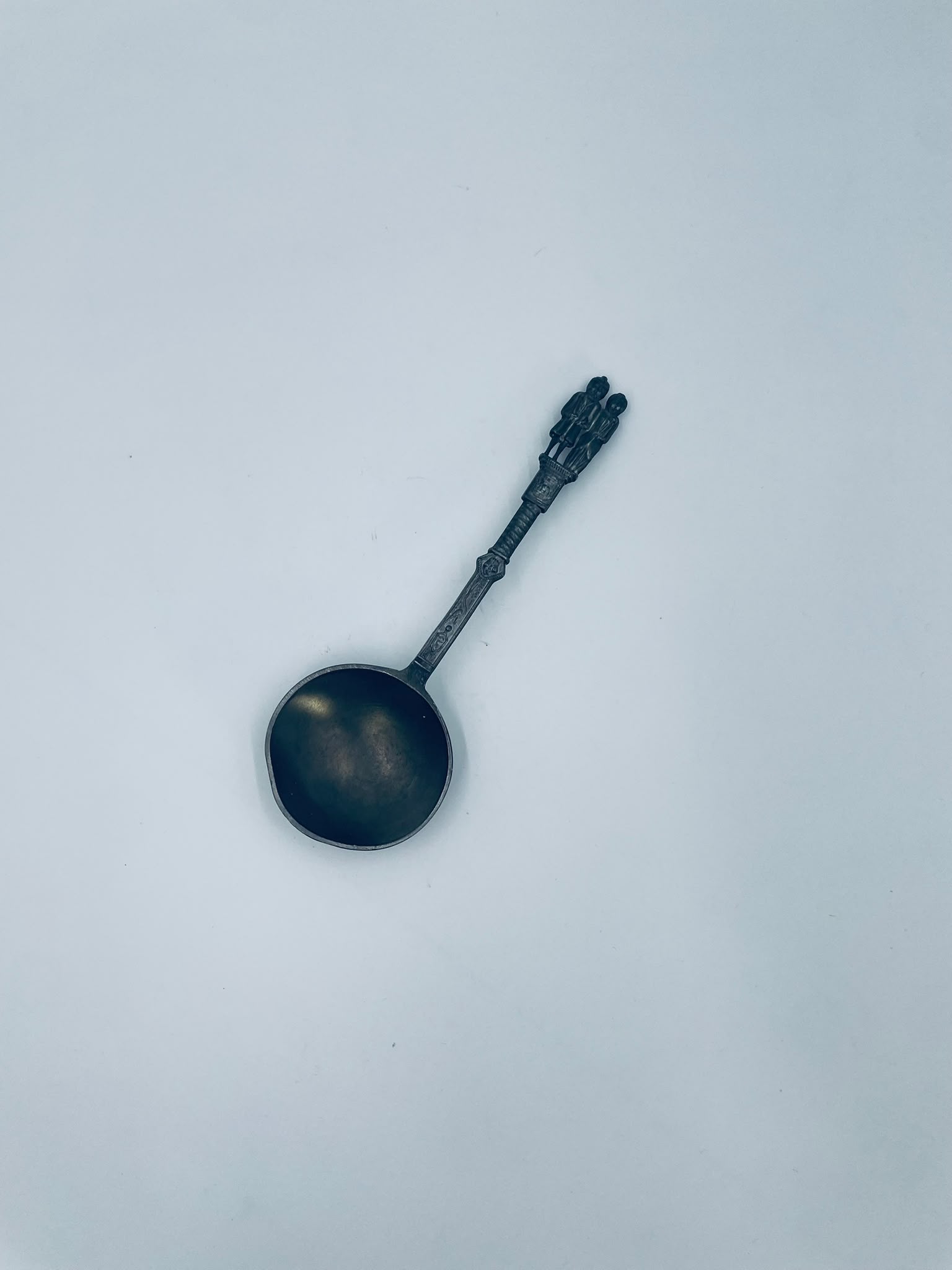 Zestaw zabytkowych łyżek cynowych Vintage - obrazek 13