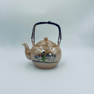 Antyczny czajniczek porcelanowy Japoński