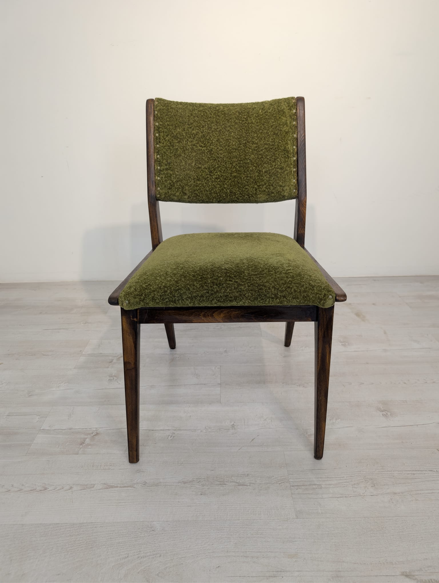 Krzesło "skocze" z czasów PRL-U w stylu Mid-century - Image 3