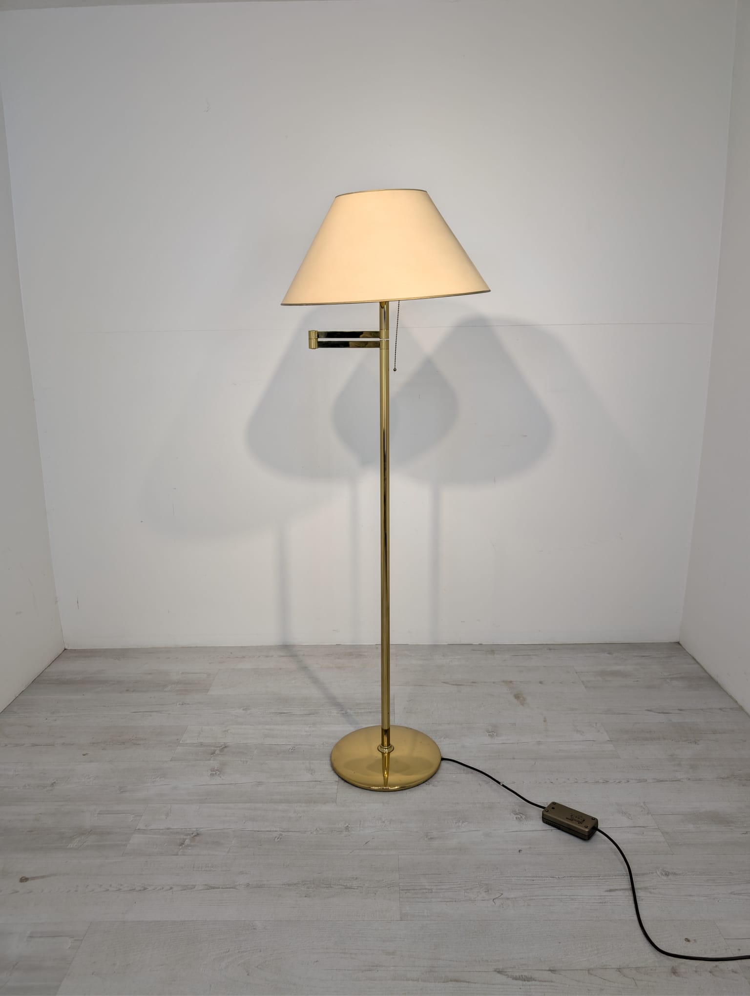 Lampa podłogowa mosiężna- "ramię łamane" - Image 13