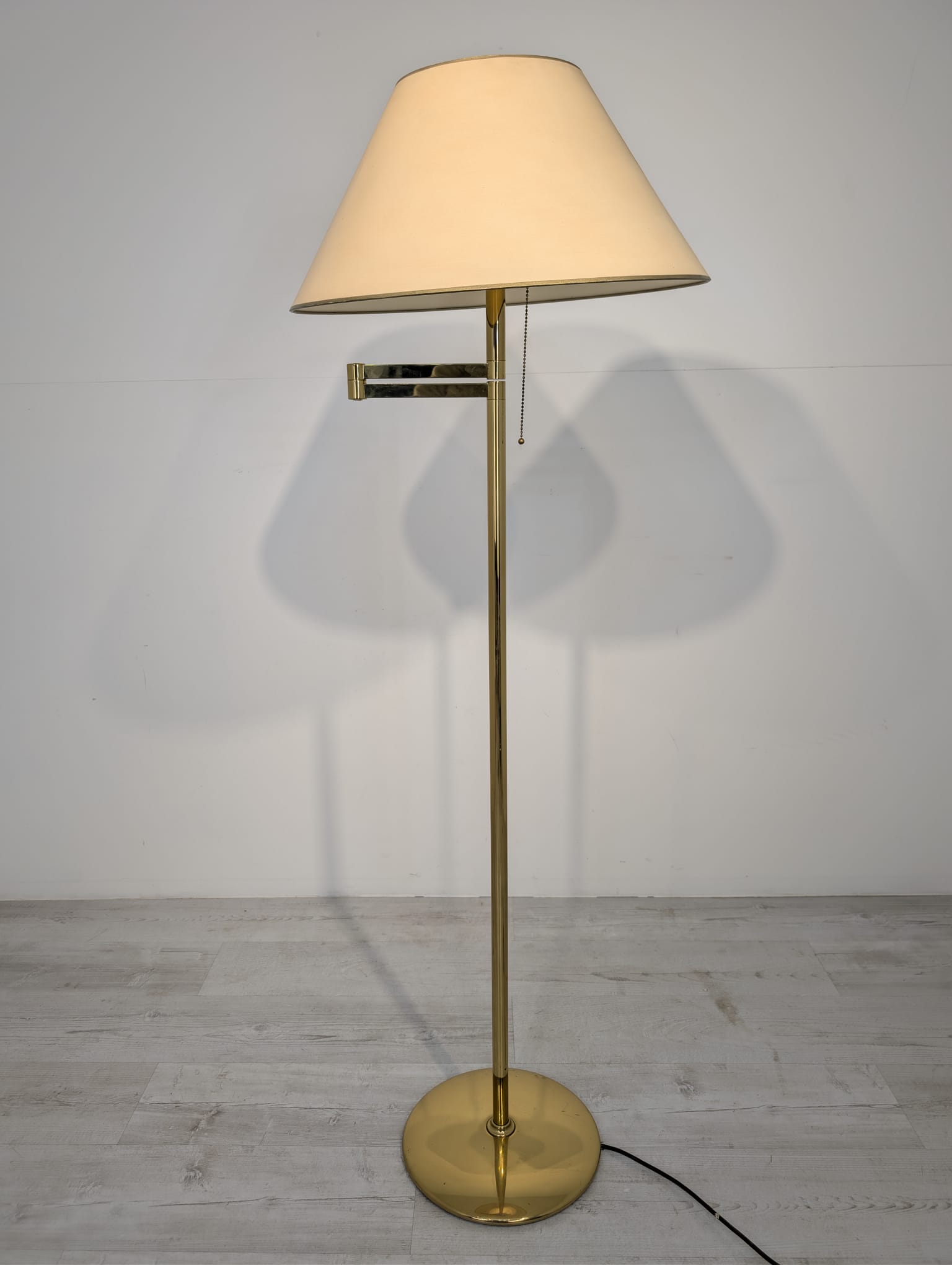 Lampa podłogowa mosiężna- "ramię łamane" - Image 4
