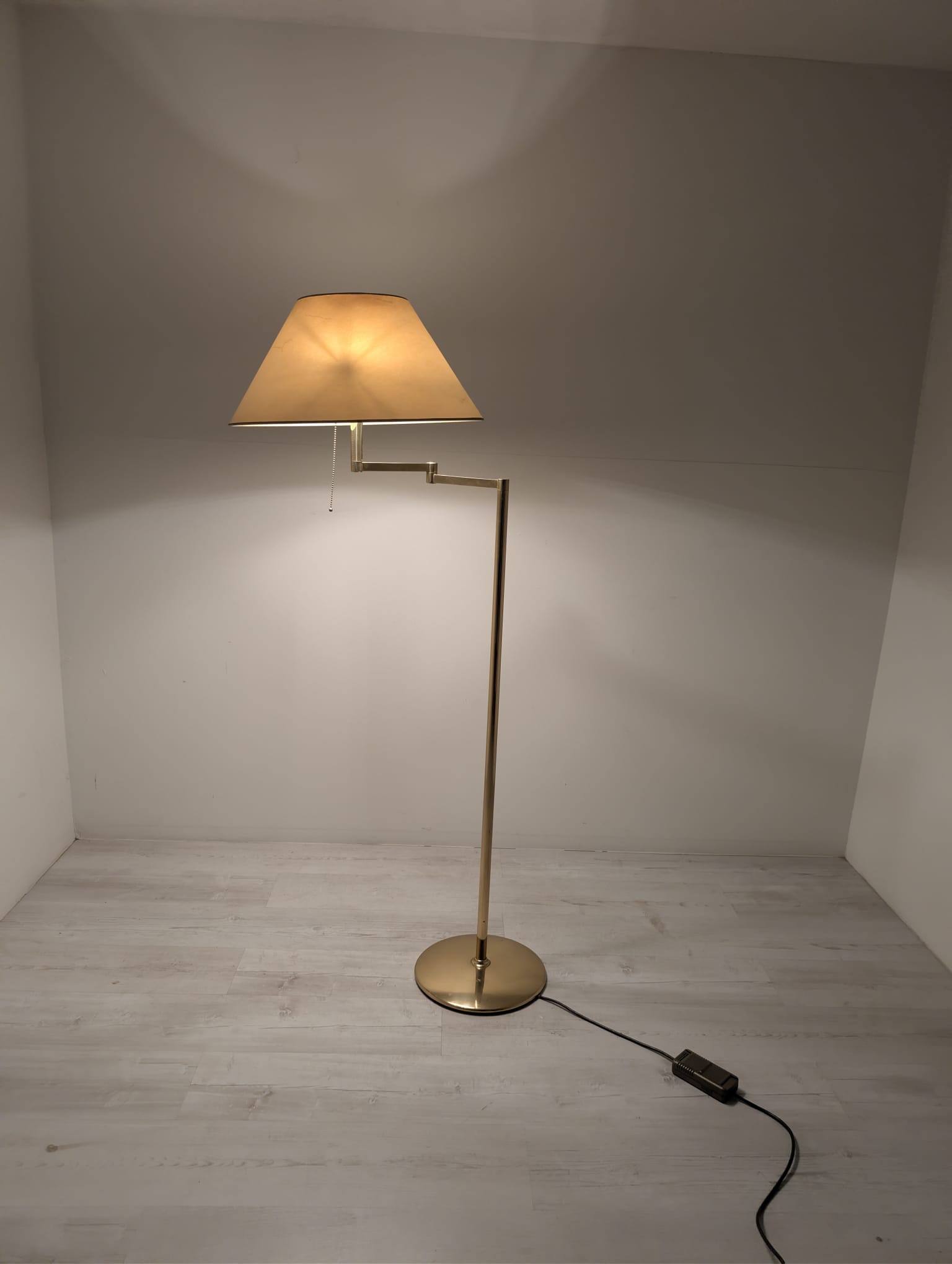 Lampa podłogowa mosiężna- "ramię łamane" - Image 15