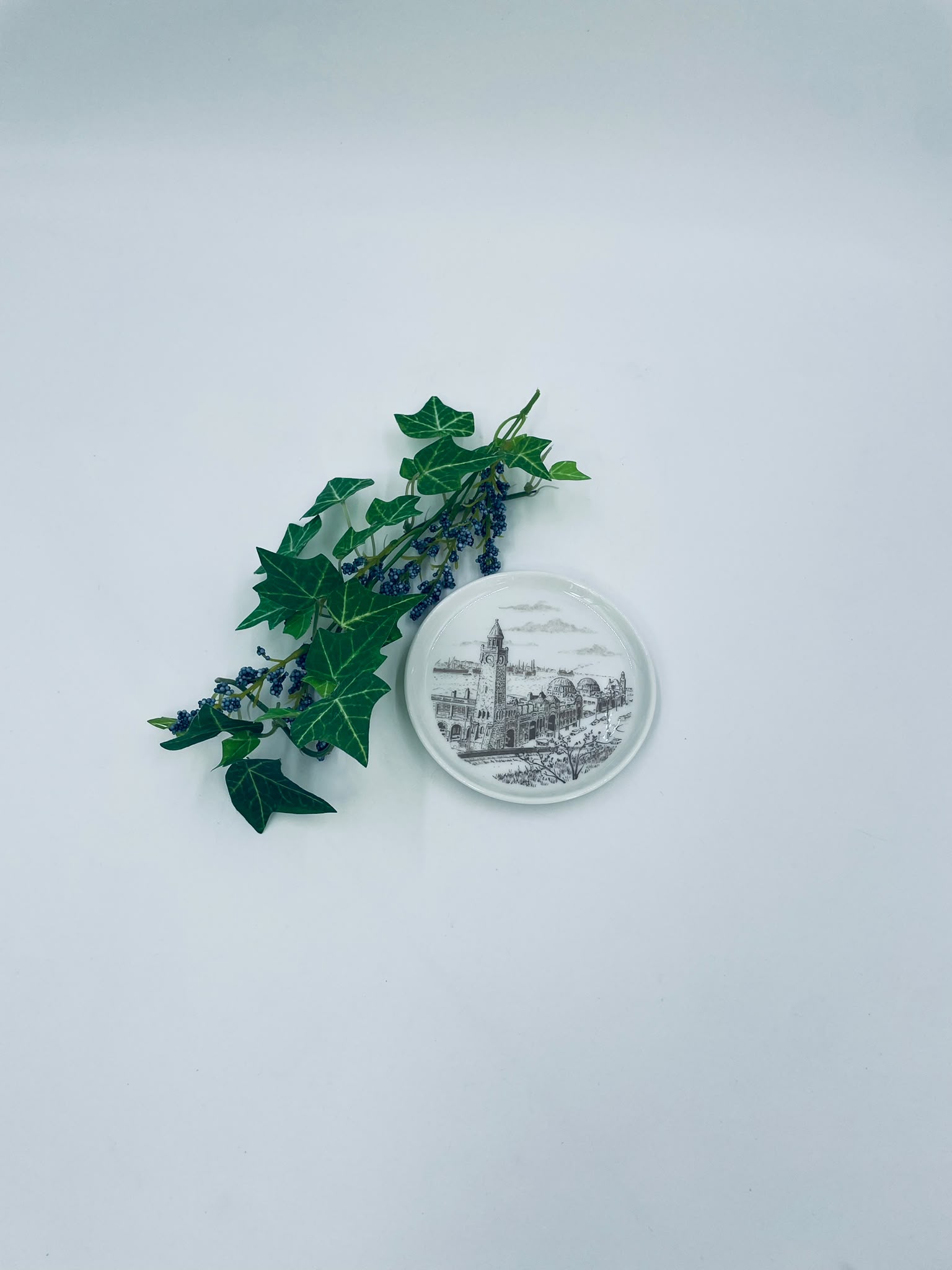 Mały talerzyk, podstawek porcelanowy Furstenberg - obrazek 3