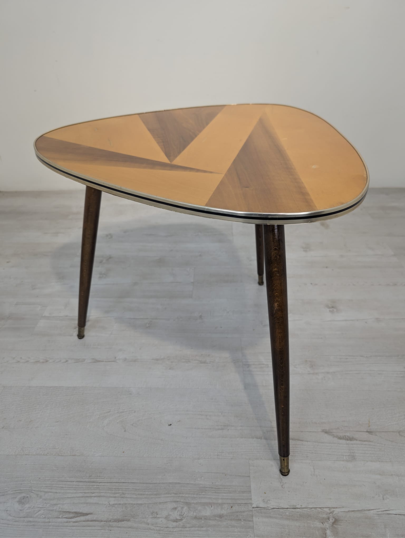 Stolik kawowy PATYCZAK PRL – lata 60., Mid-Century Modern, Vintage, Mosiężne wykończenia - obrazek 14