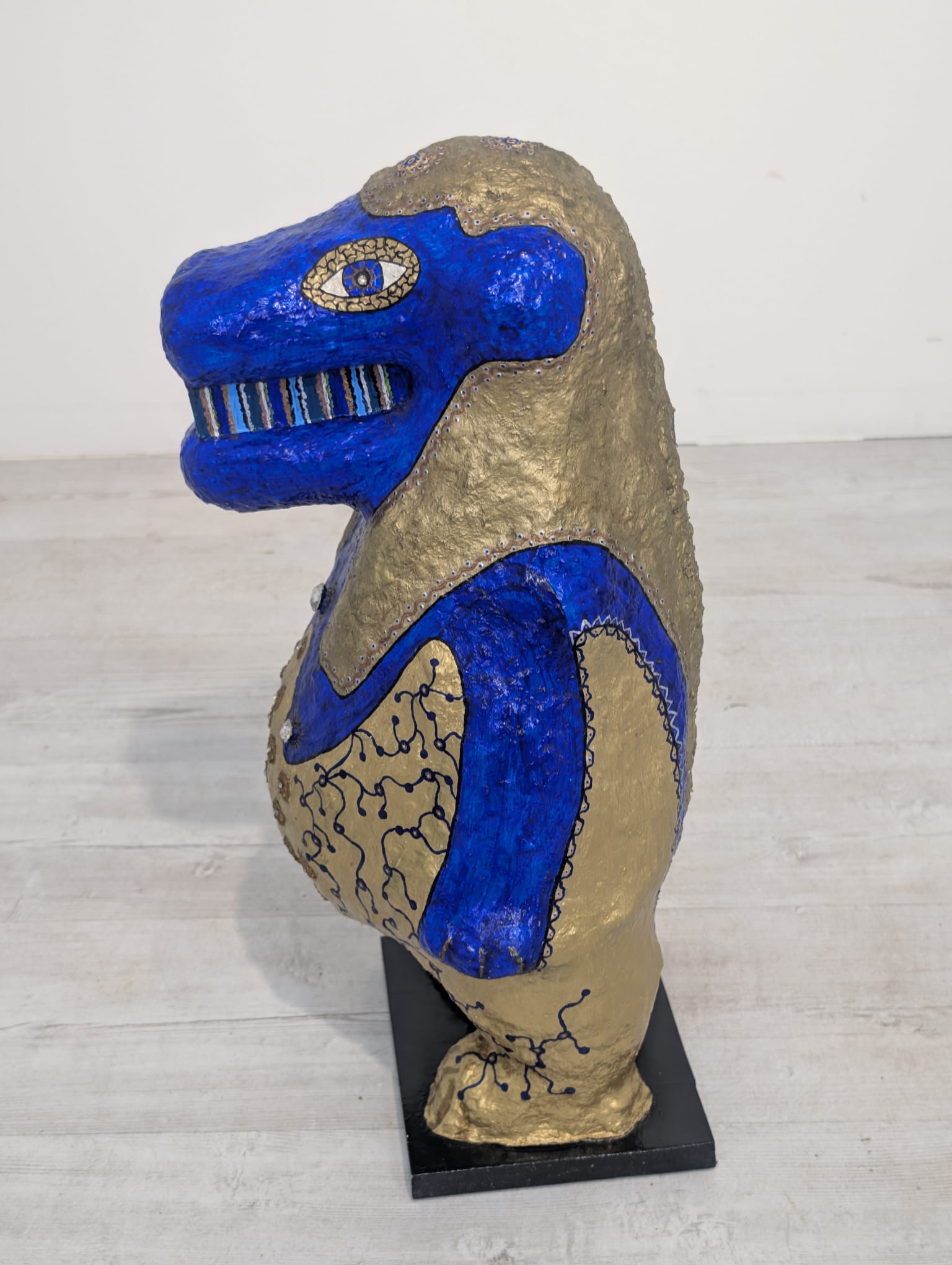 Rzeźba " Egipski Tyranozaur" niemieckiego artysty Ba Ju - obrazek 11