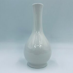 Wazon biały Maiden Strauss Fine Bone Chaina