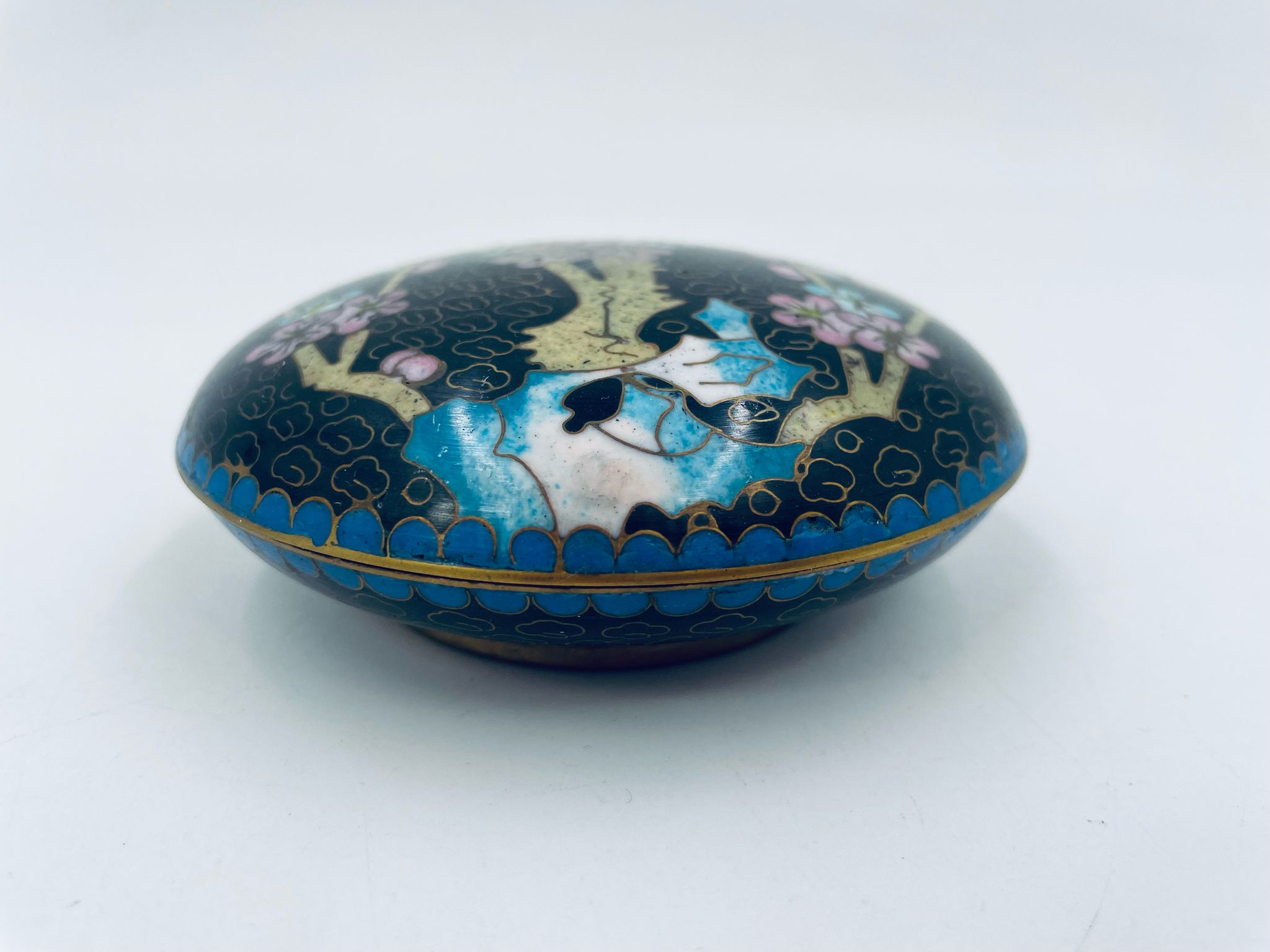 Puzderko na drobiazgi z mosiądzu ręcznie malowane