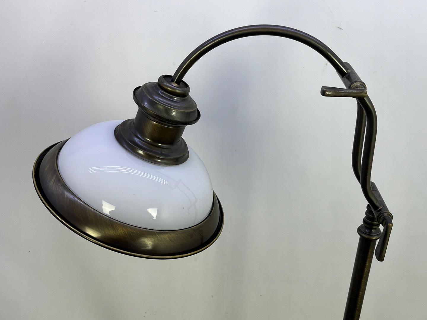 Lampa podłogowa lata 80-te mosiądz - obrazek 4